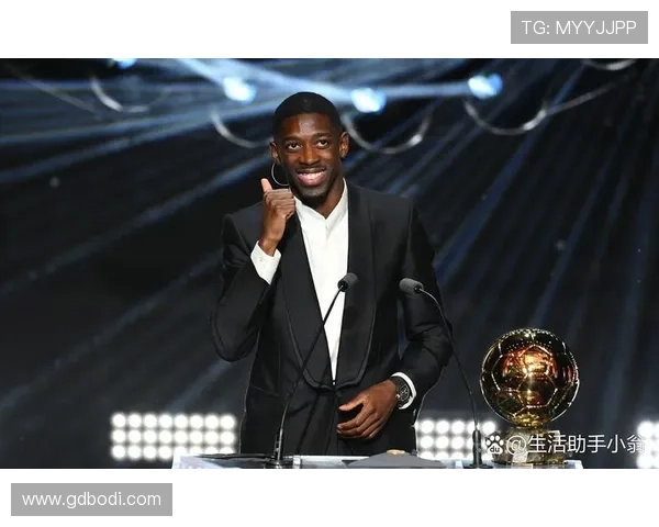 全球足球明星的英文介绍与成就分析 全球足球明星的英文介绍与成就分析