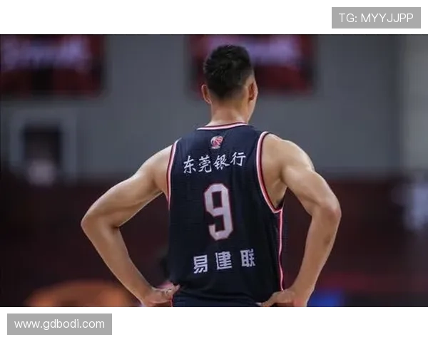 北京排球队以76分领跑挑战赛积分榜争夺冠军的激烈竞争正在上演 北京排球队以76分领跑挑战赛积分榜争夺冠军的激烈竞争正在上演