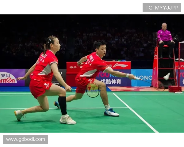 赛后分析:深圳羽毛球队与广州羽毛球队的竞技状态对比与启示 赛后分析:深圳羽毛球队与广州羽毛球队的竞技状态对比与启示